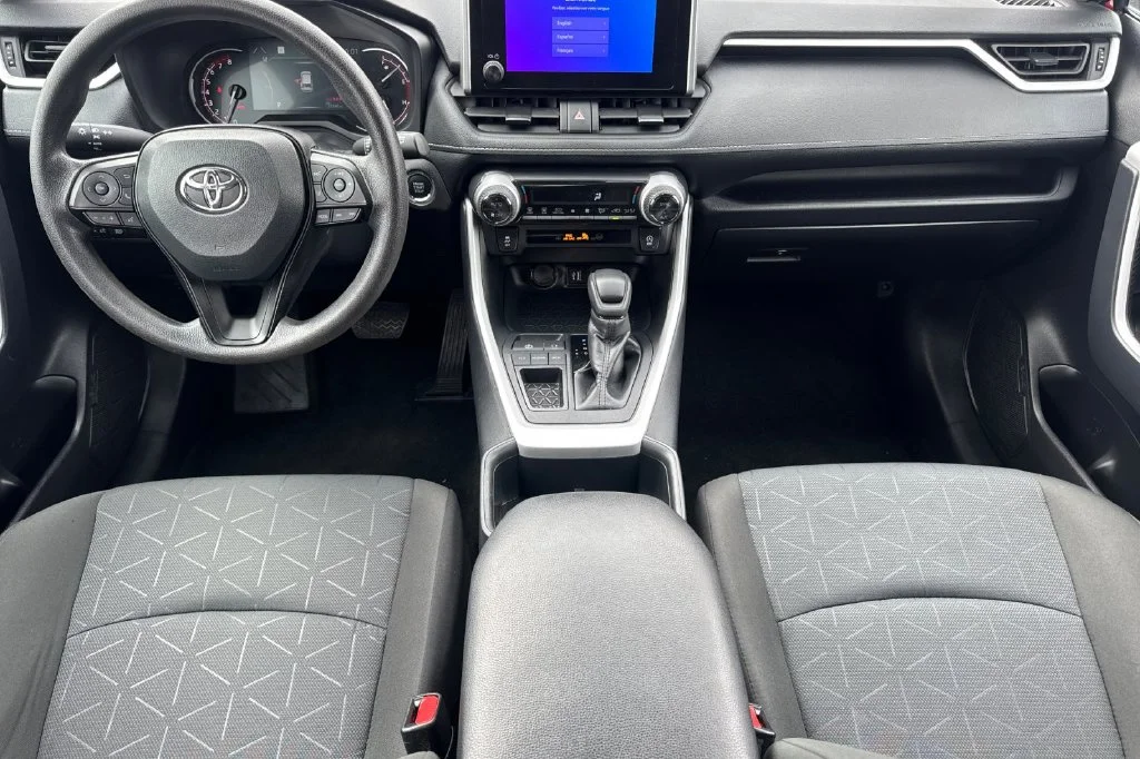 Used 2025 Pearl Toyota XLE image 17
