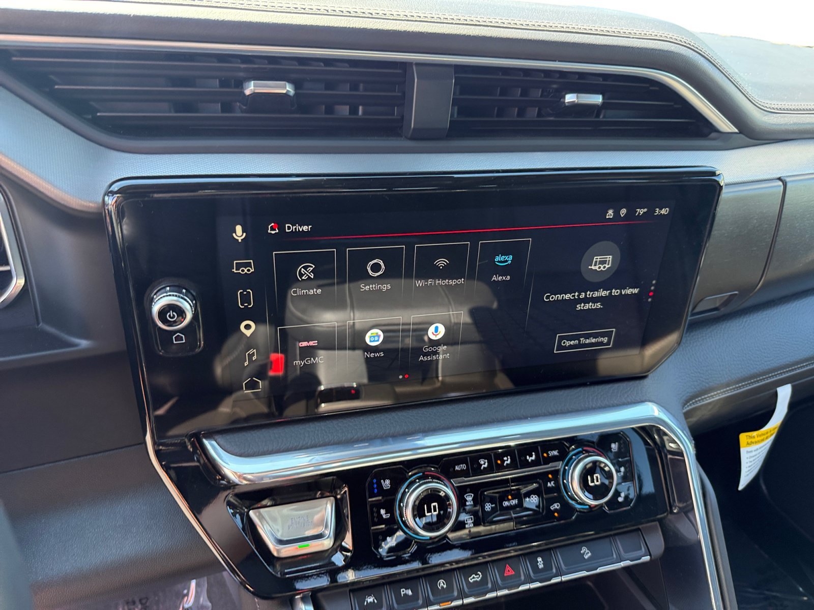 Used 2025 Titanium GMC Denali image 12