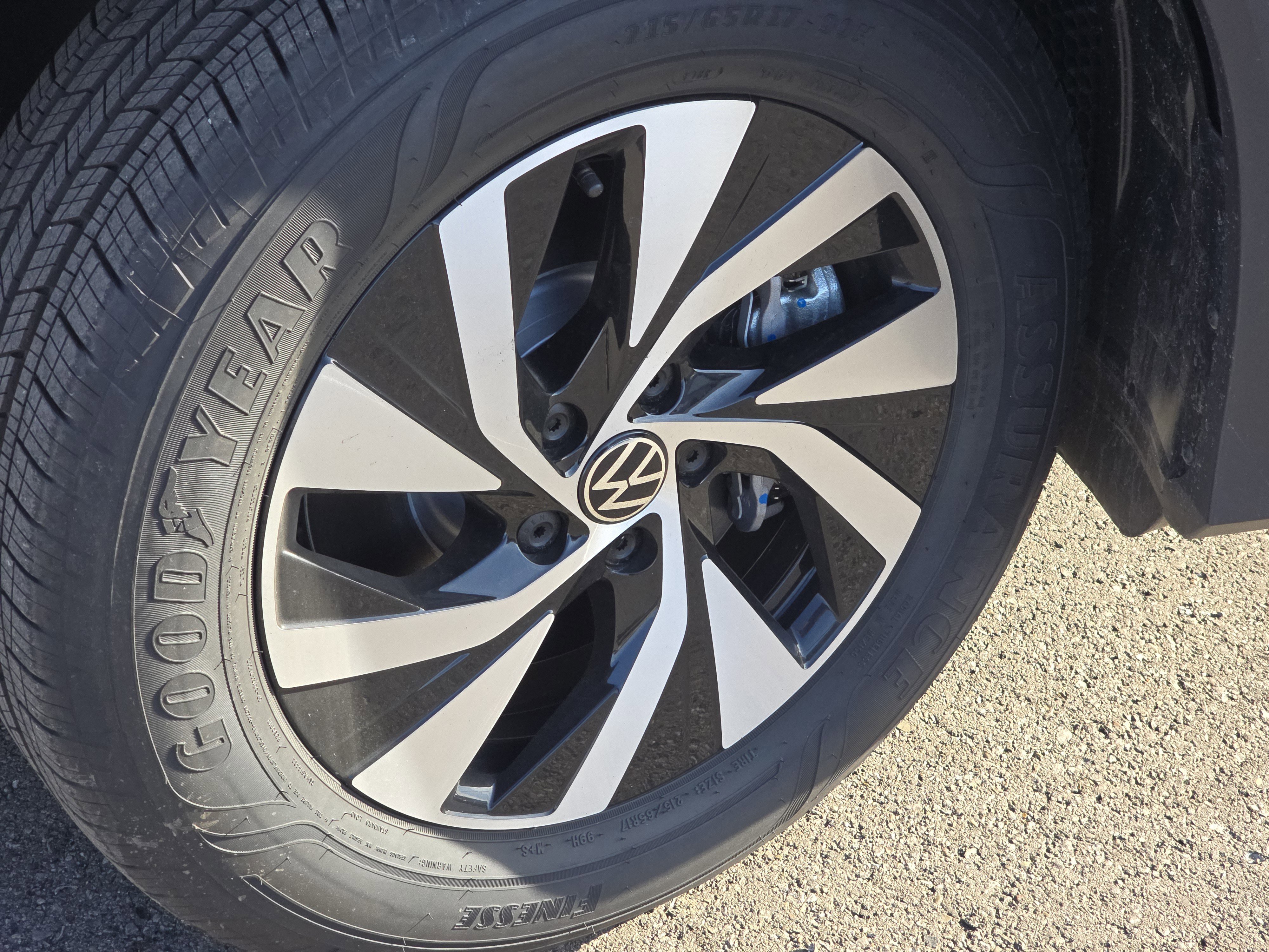 2026 Volkswagen Tiguan S - Photo 12