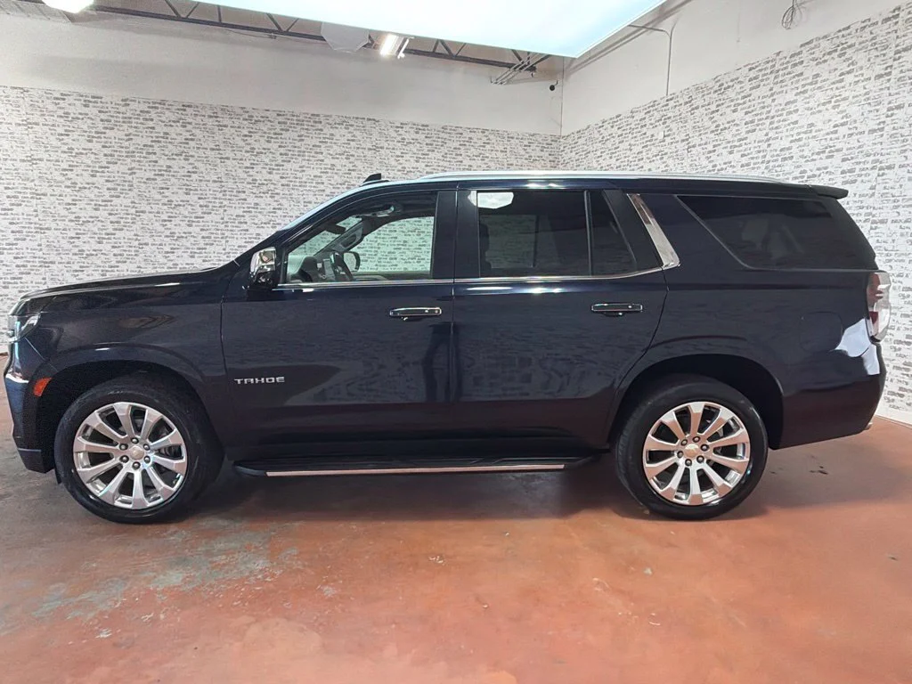 Used 2021 Midnight Blue Metallic Chevrolet Premier image 4