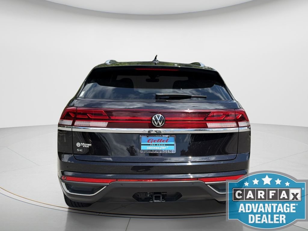 Used 2024  Volkswagen 2.0T SE w/Technology image 7