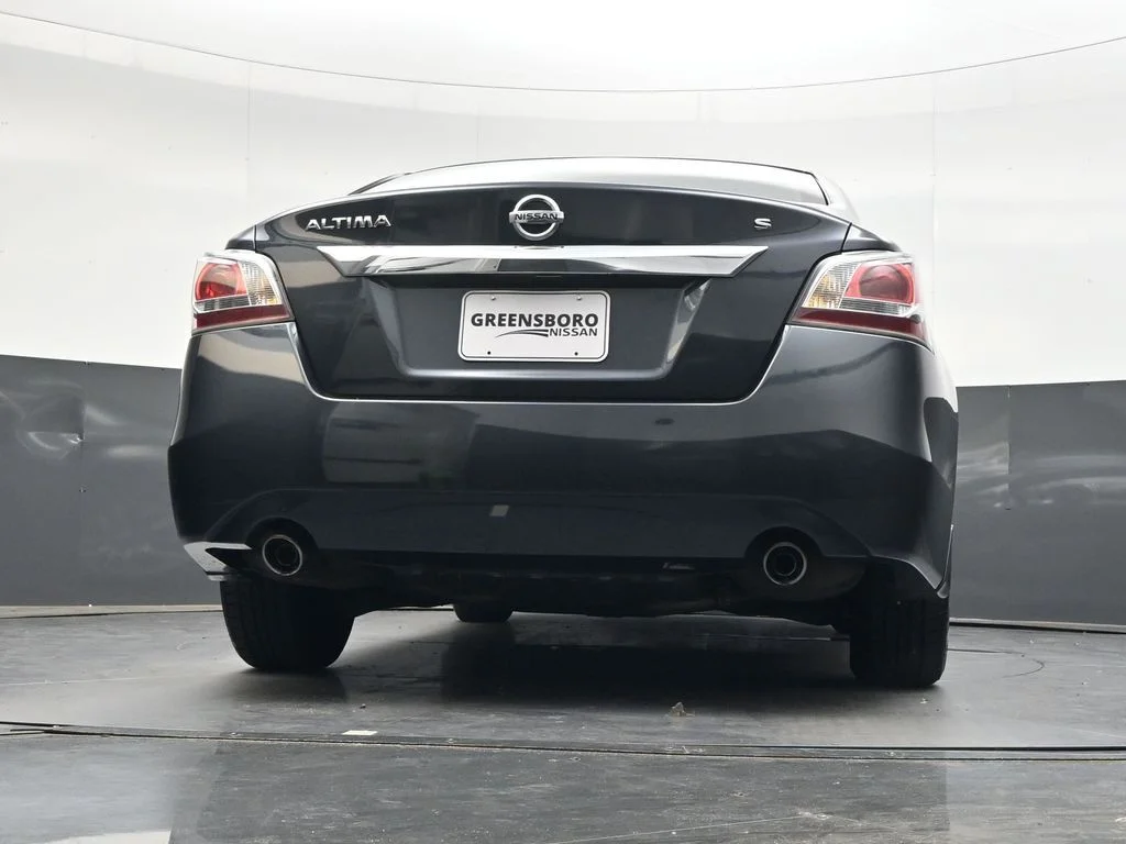 Used 2015 Storm Nissan 2.5 S image 34