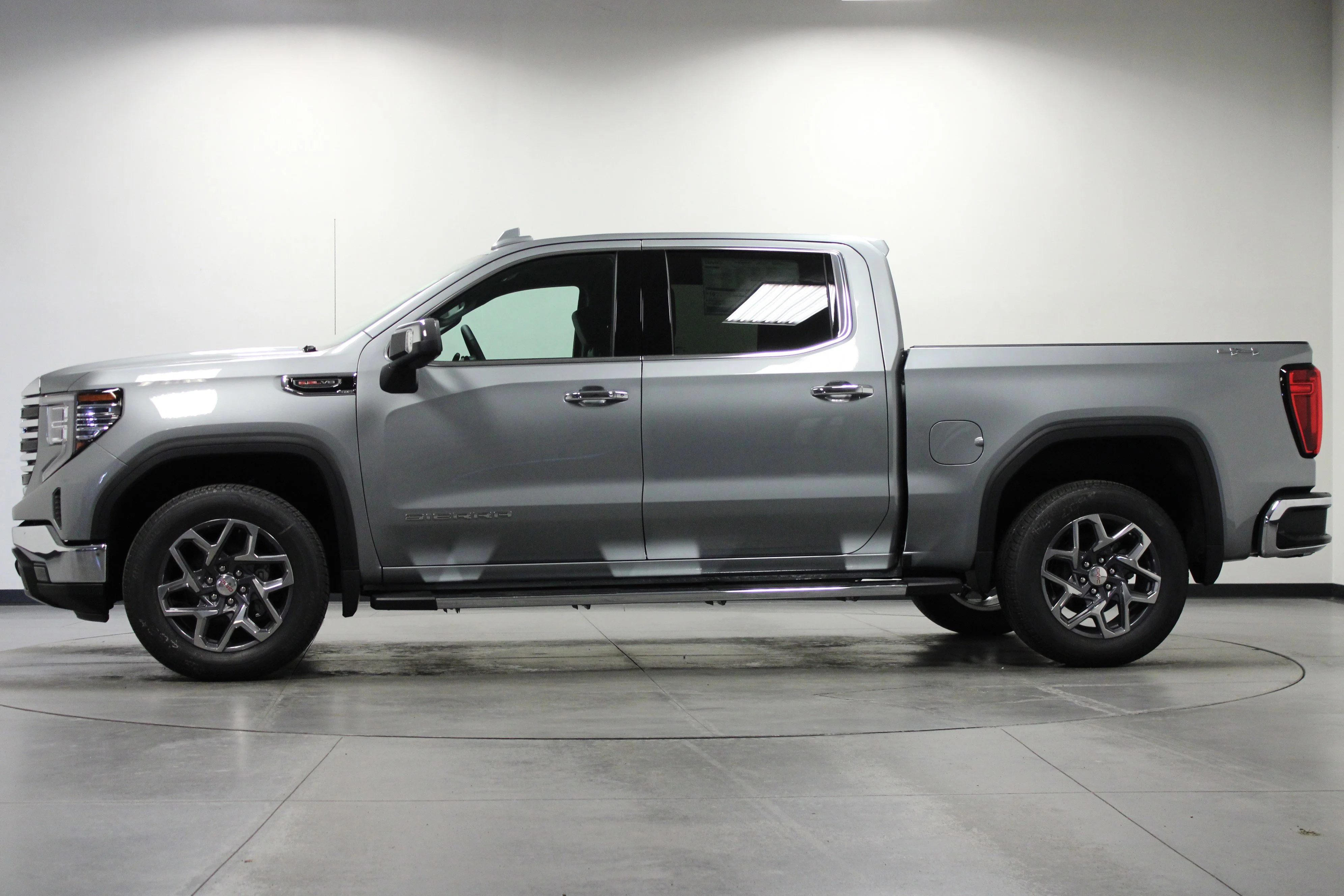 New 2026 Sterling Metallic GMC SLT image 7