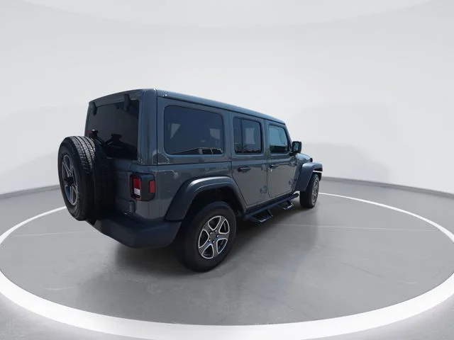 Used 2023 Gray Jeep Sport S image 8