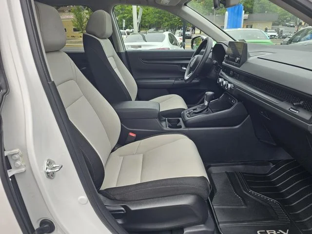 Used 2025 White Honda EX image 13
