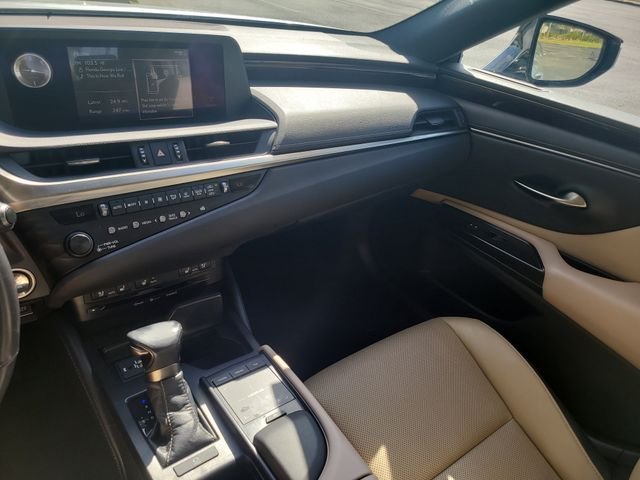 Used 2019 Silver Lexus 350 image 20