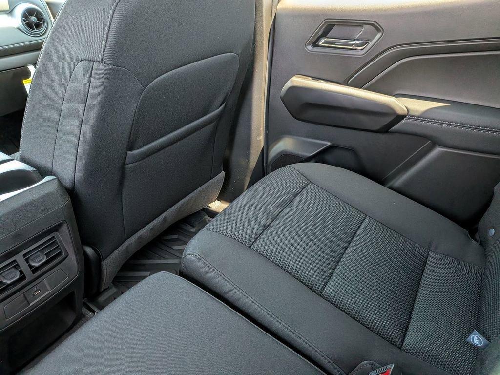 2026 Chevrolet Colorado LT - Photo 34