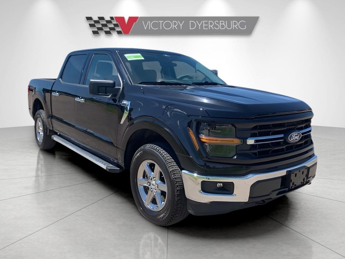Used 2025 Black Ford XLT image 1