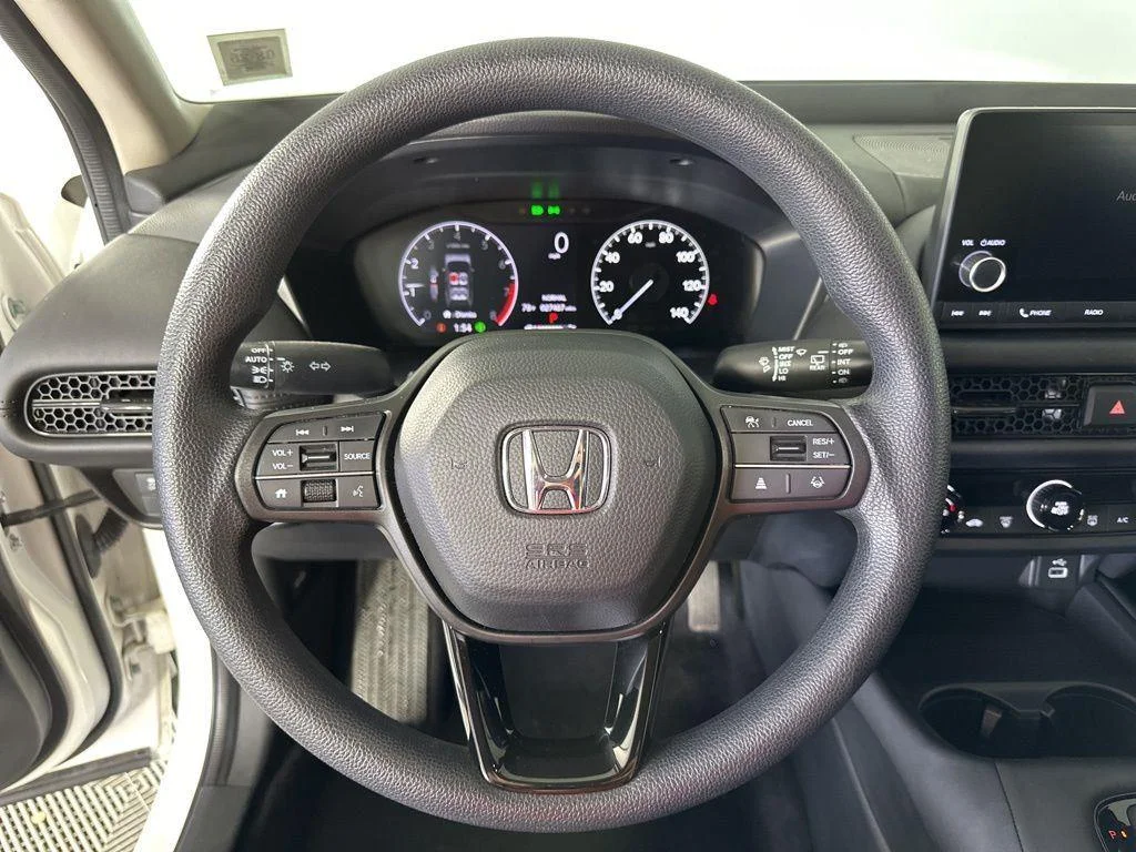 Used 2024 Platinum White Pearl Honda LX image 19