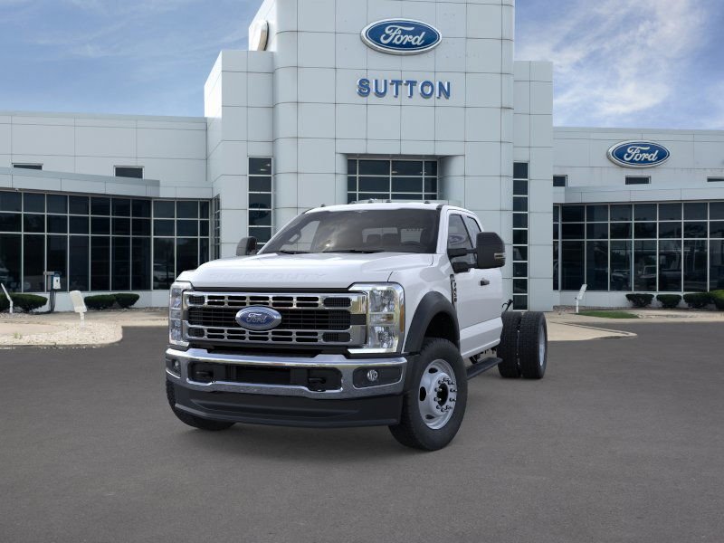 New 2026 Oxford White Ford F-450® XL image 35