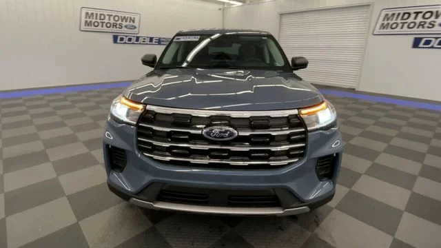New 2026 Vapor Blue Metallic Ford Active 100A image 3