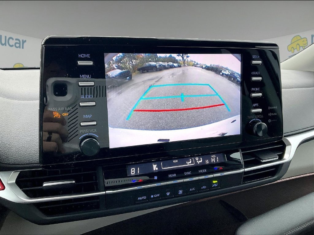 Used 2024 Ice Toyota LE image 19