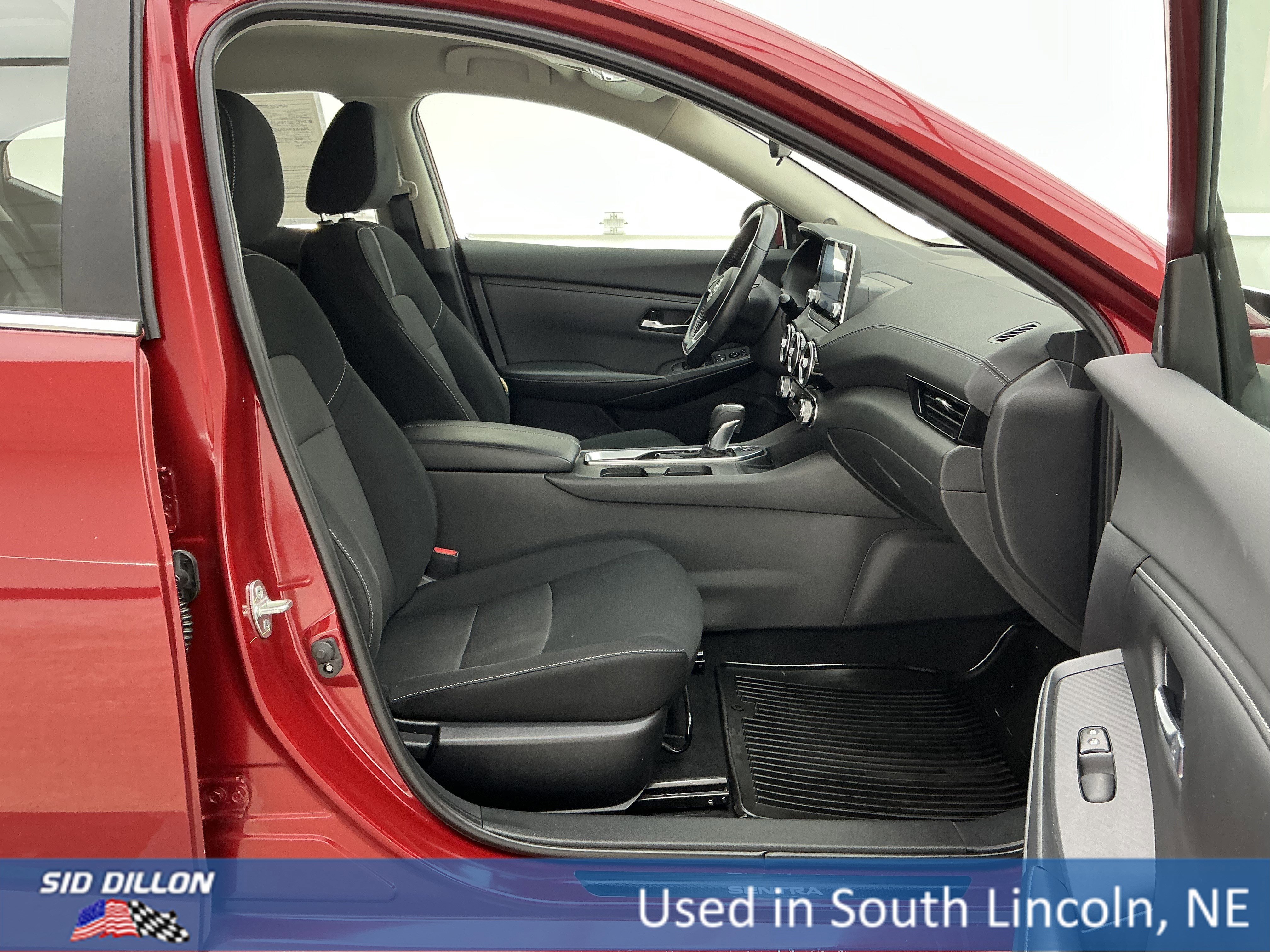 Used 2022 Scarlet Ember Tintcoat Nissan SV image 25
