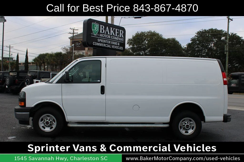 2023 GMC Savana Cargo Work Van - Photo 8