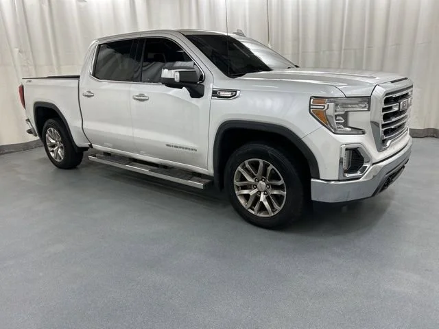 2021 GMC Sierra 4WD Crew Cab Short Box SLT's photo