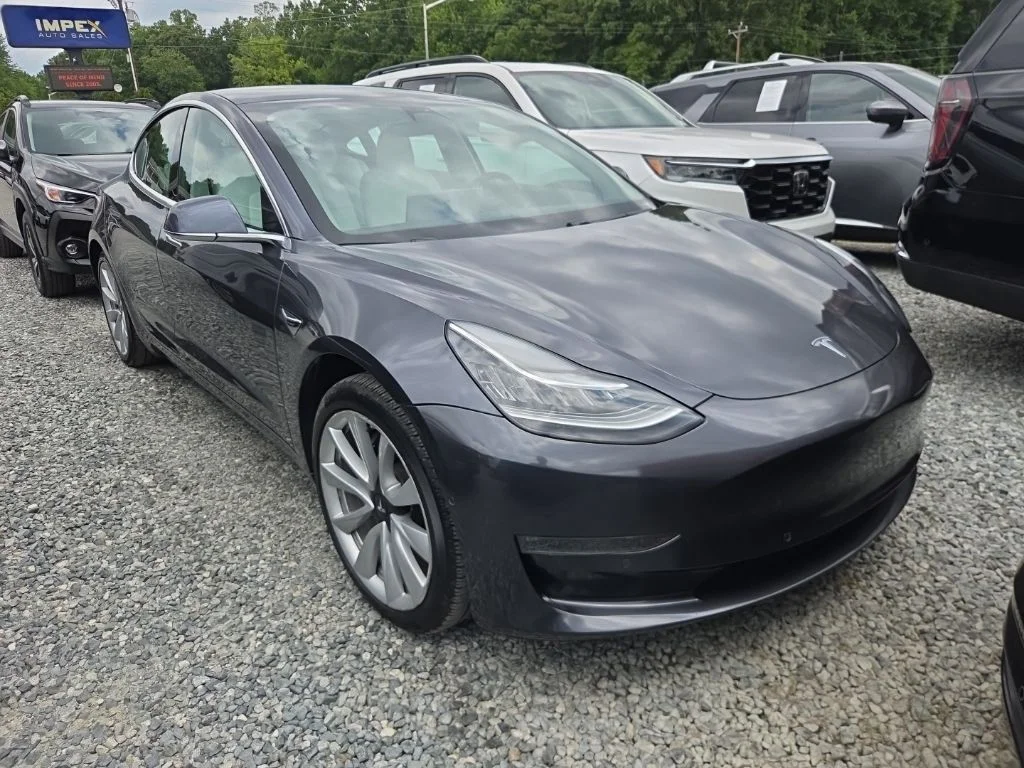 Used 2020 Silver Tesla Long Range image 2