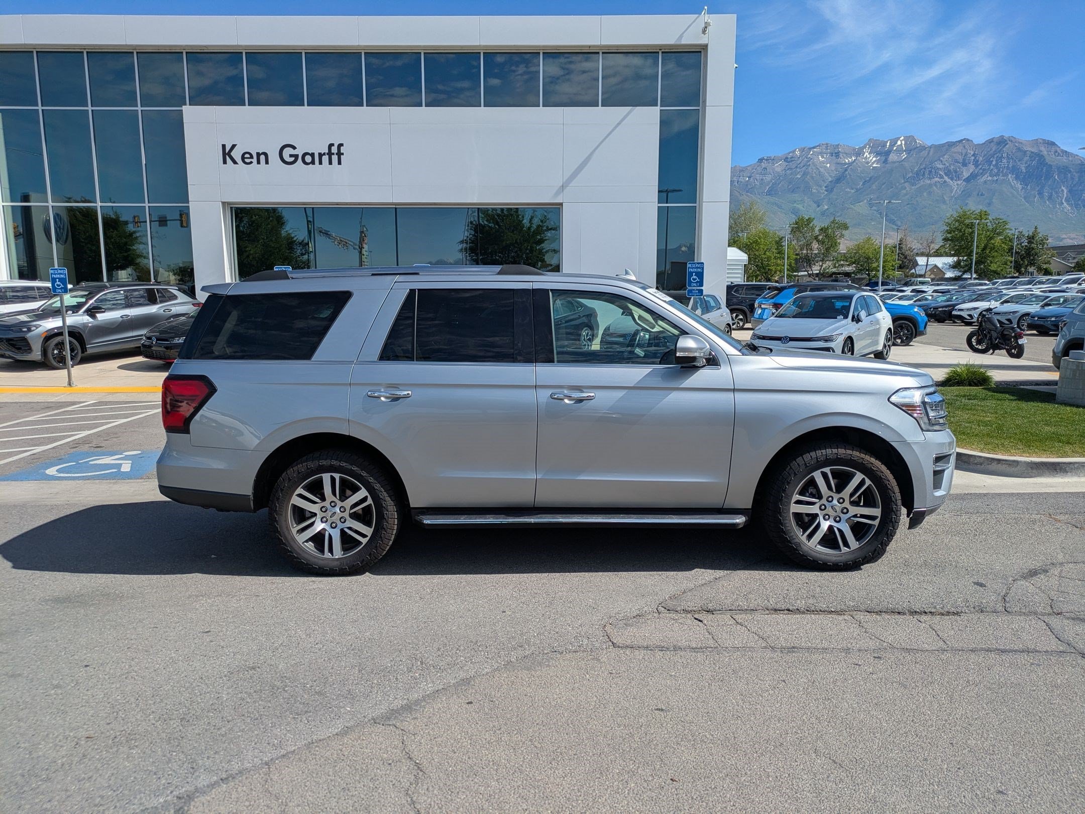 Used 2023 Silver Metallic Ford Limited image 2