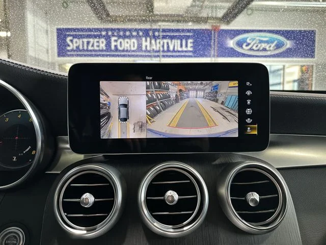 Used 2023  Mercedes-Benz GLC 300 Coupe image 26