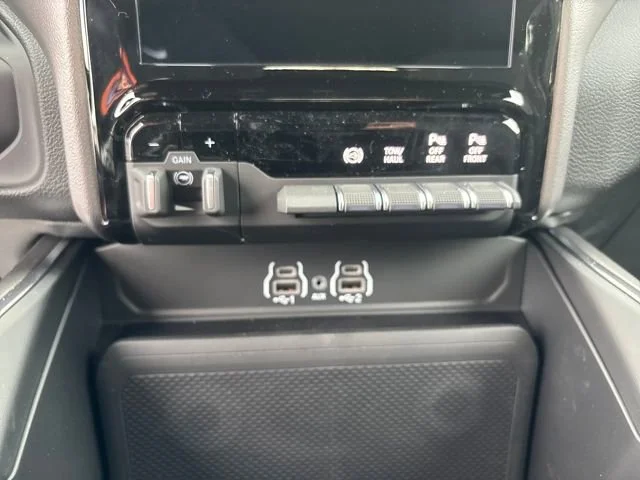 2026 RAM 3500 Big Horn - Photo 22
