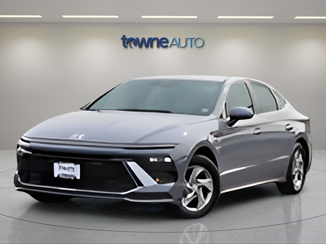 Used 2026 Blue Hyundai SE image 11