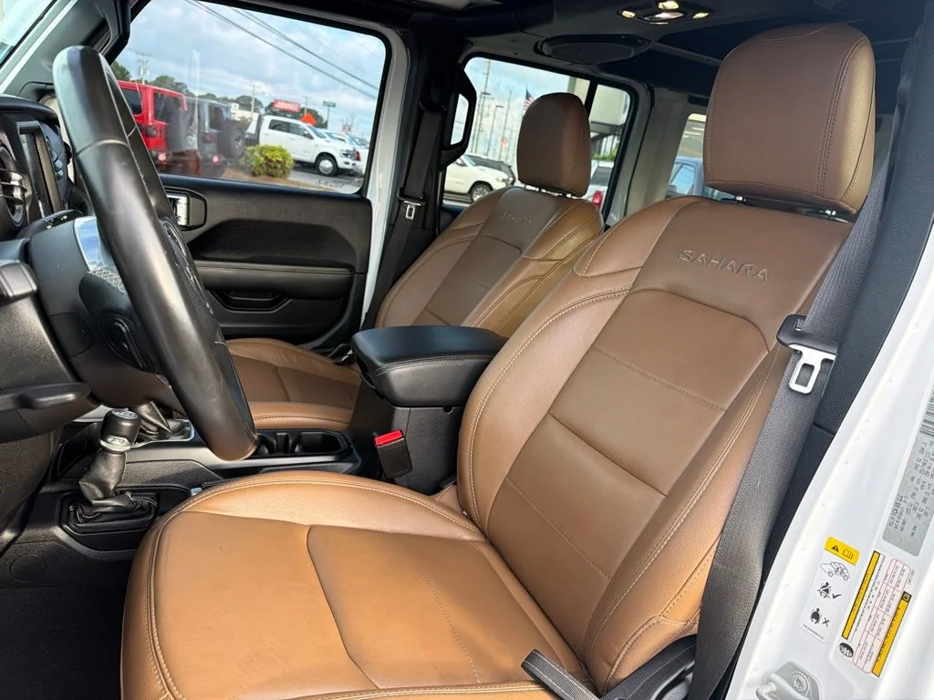 Used 2020 White Jeep Unlimited Sahara image 29