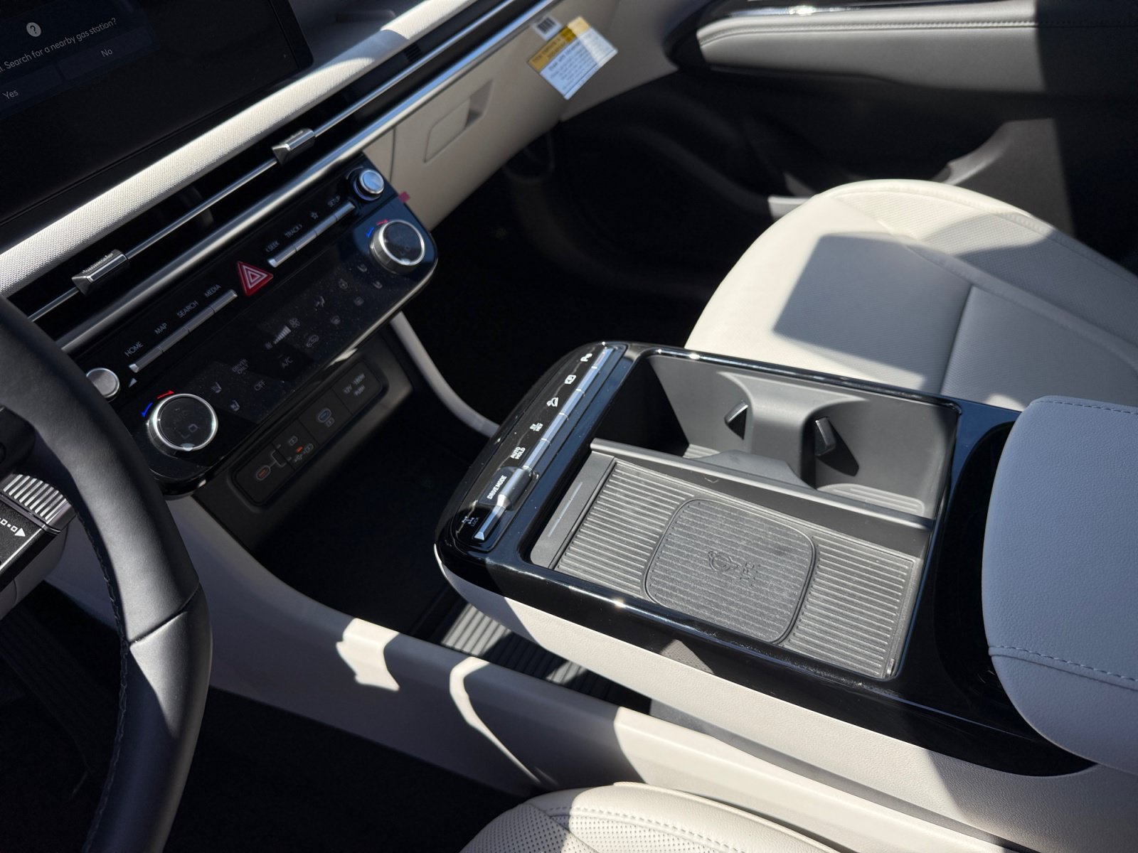 New 2026 Amazon Gray Hyundai Limited image 13