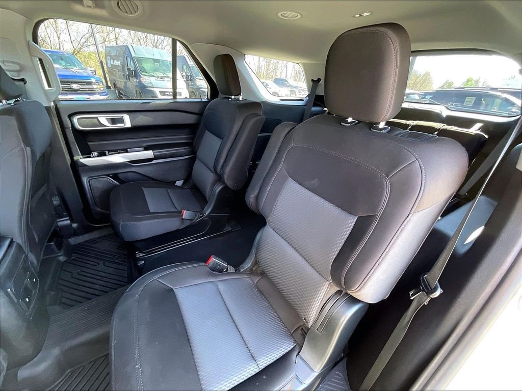 Used 2023 Iconic Silver Metallic Ford XLT image 14