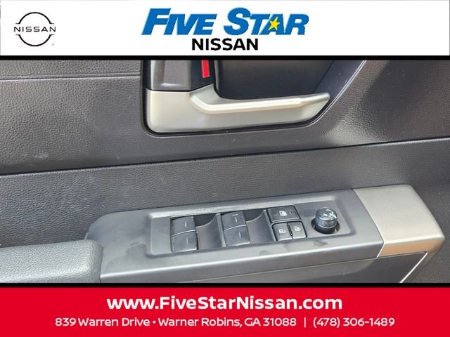 Used 2023  Toyota SR5 image 30