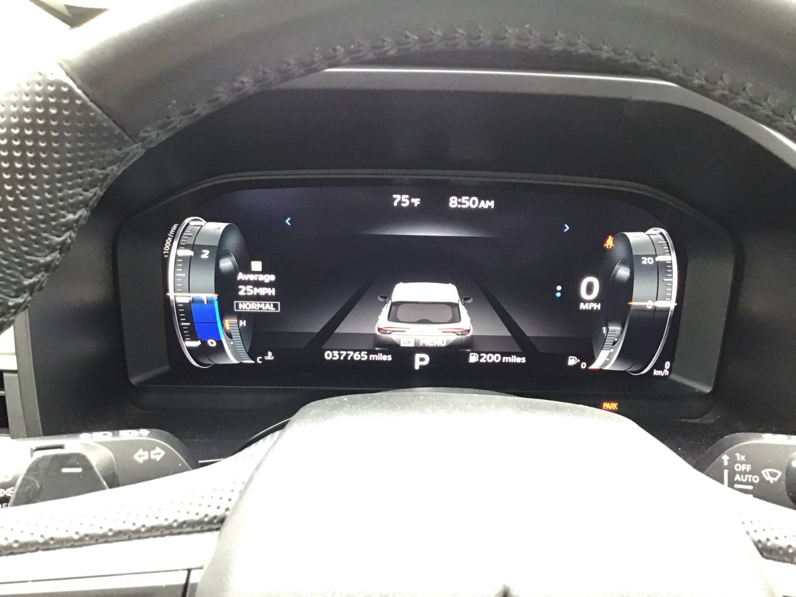 Used 2023 White Diamond Mitsubishi SEL image 20