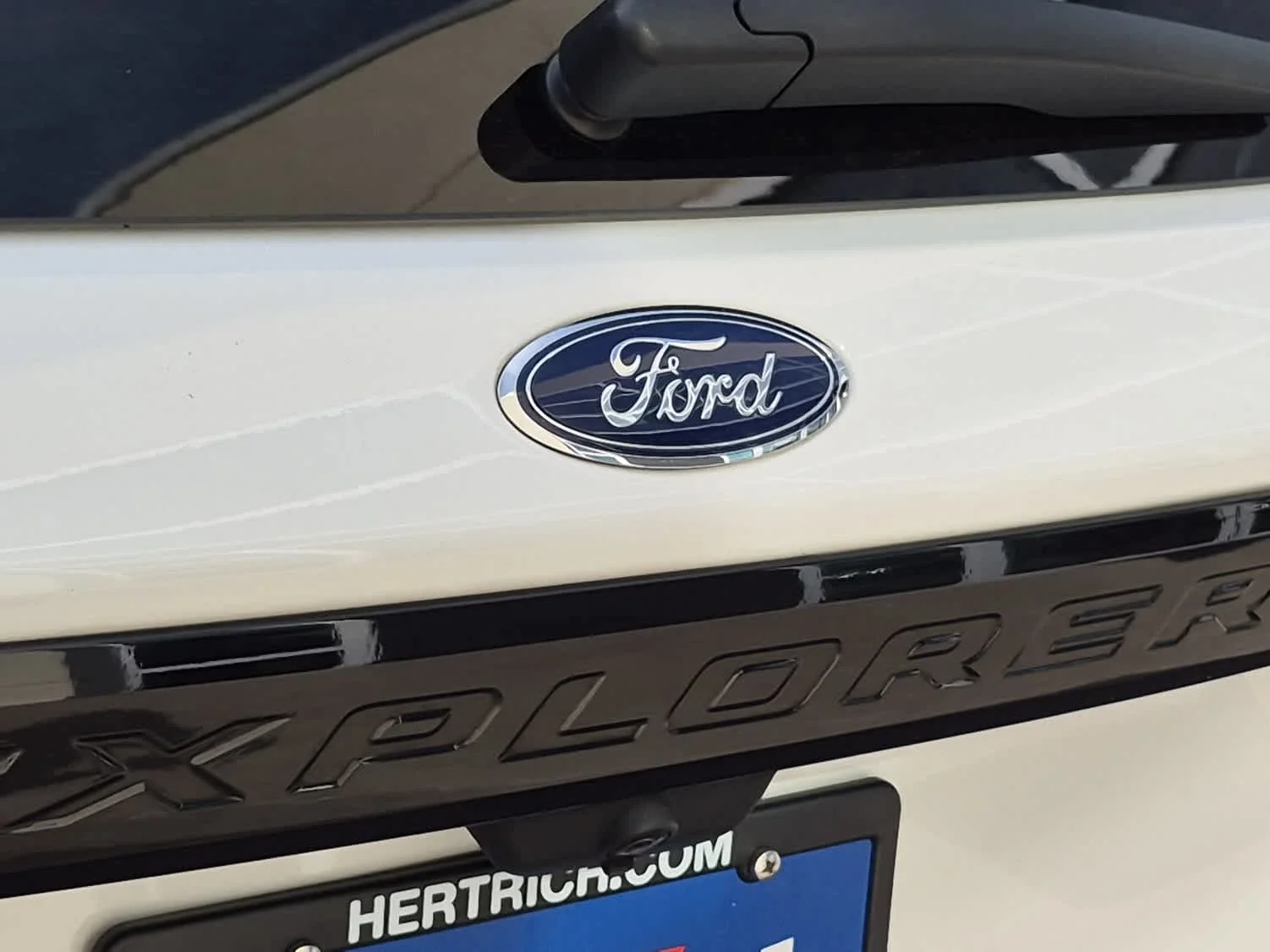 Used 2022 Star White Metallic Tri-Coat Ford ST image 24