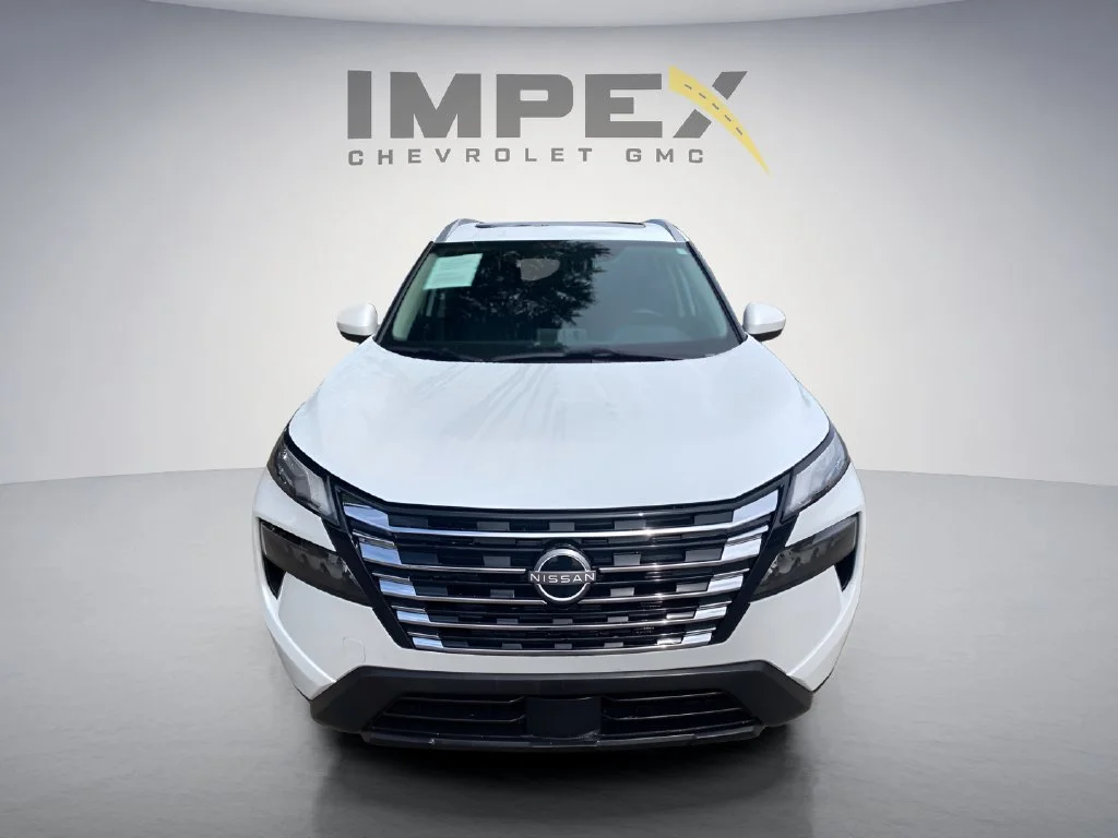 Used 2026 White Nissan SV image 8