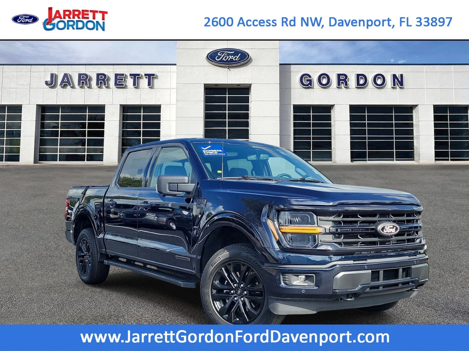 Certified Used 2025 Blue Ford XLT image 1