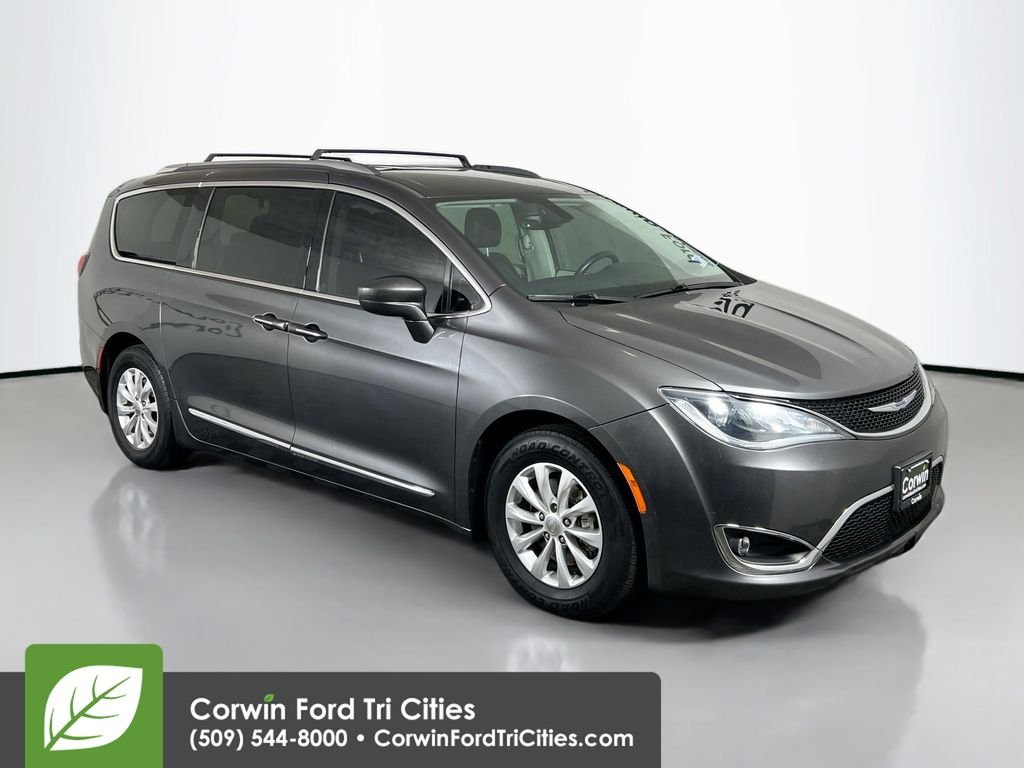 2018 Chrysler Pacifica Touring L Plus