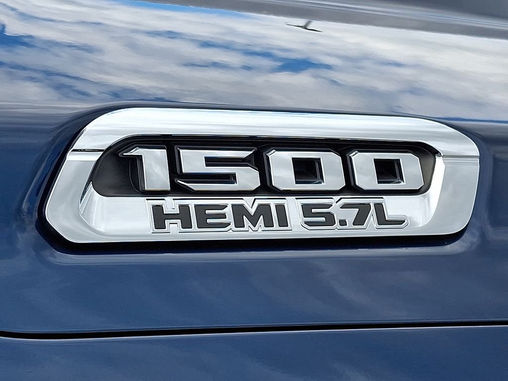 Used 2020 Blue Ram Big Horn/Lone Star image 9