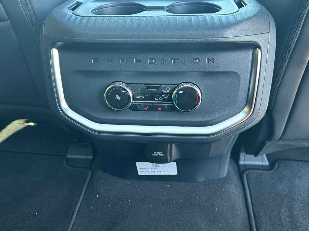 New 2026 Dark Matter Gray Metallic Ford MAX Platinum® image 33