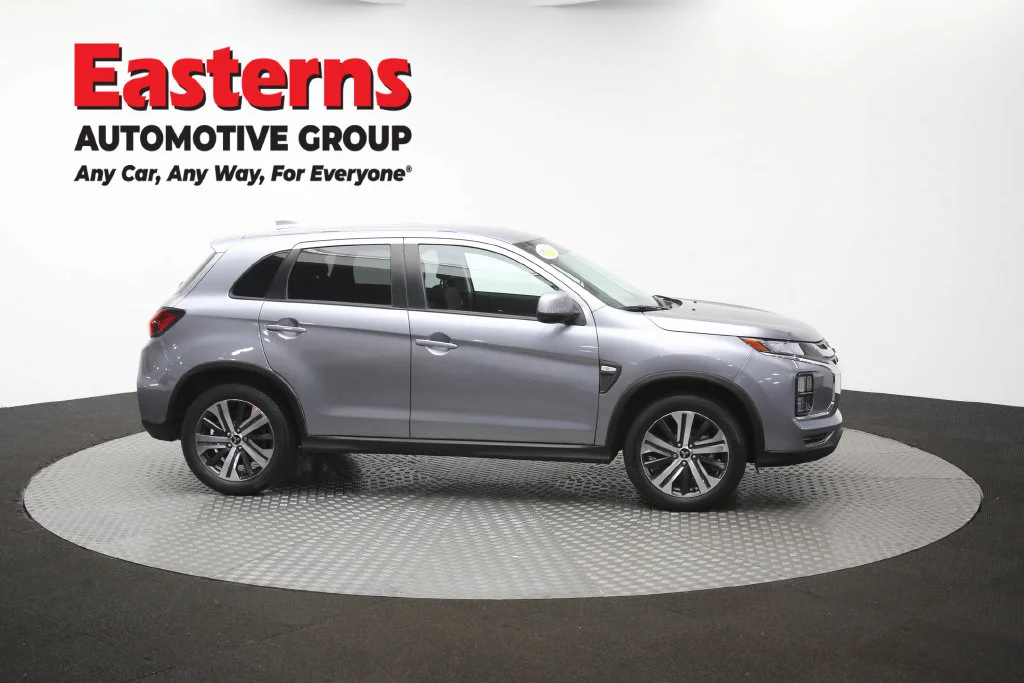 Used 2024 Gray Mitsubishi 2.0 ES image 45