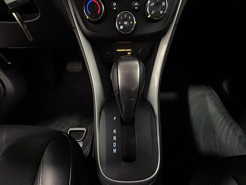Used 2021 Blue Chevrolet LT image 35