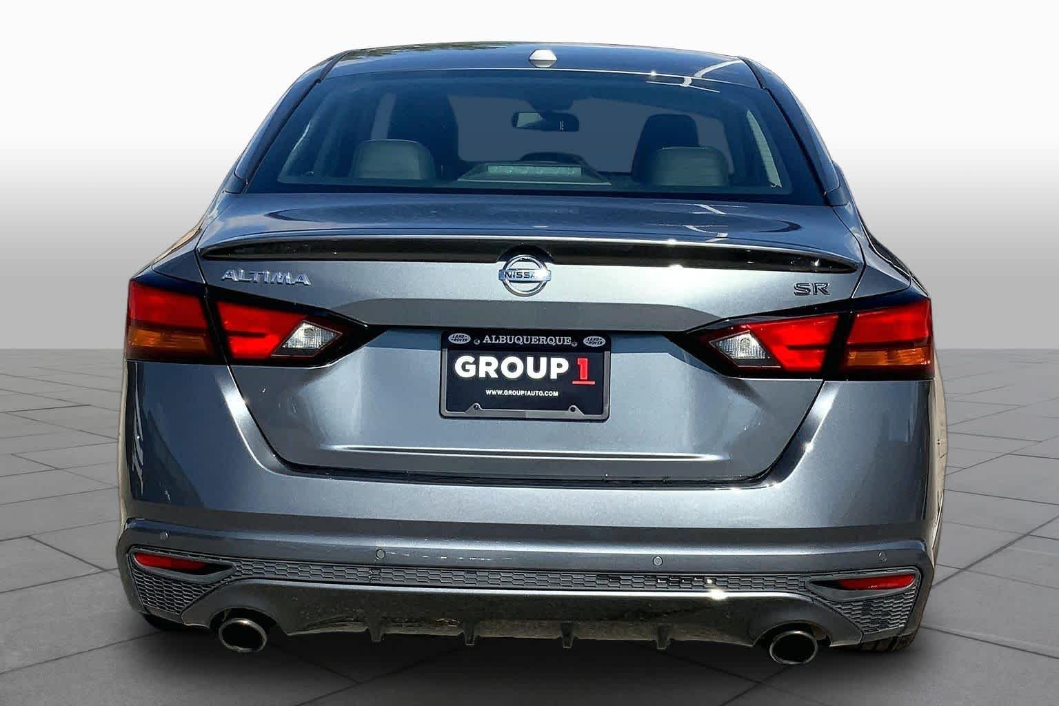Used 2020 Gun Metallic Nissan 2.5 SR image 5