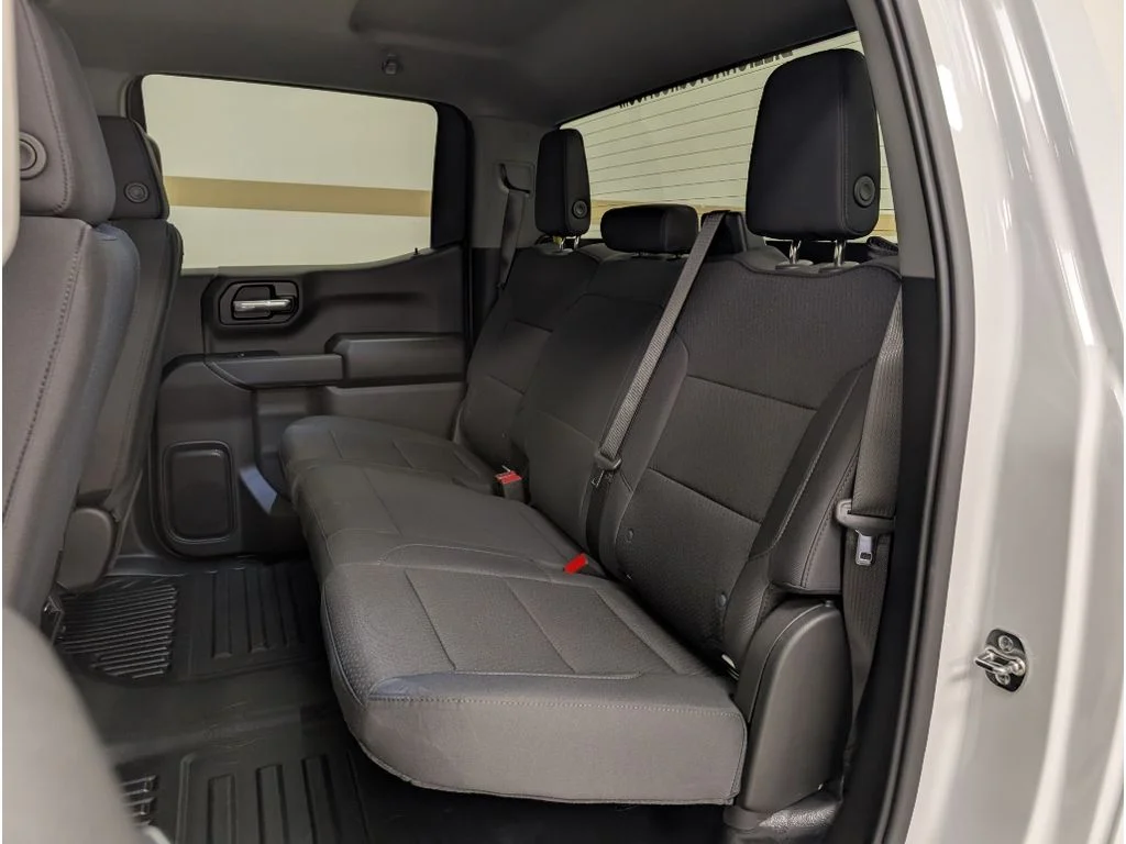 2026 GMC Sierra 1500 Pro - Photo 9