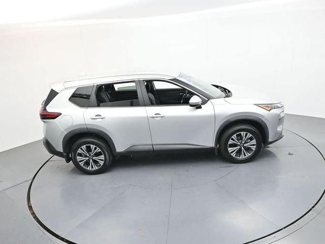 Used 2023 Brilliant Silver Metallic Nissan SV image 39