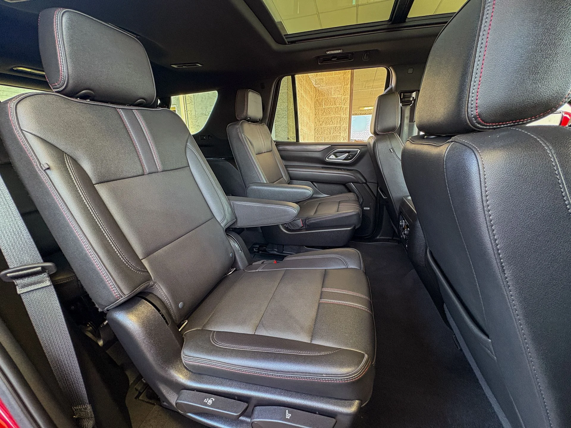 Used 2022 Red Chevrolet RST image 32
