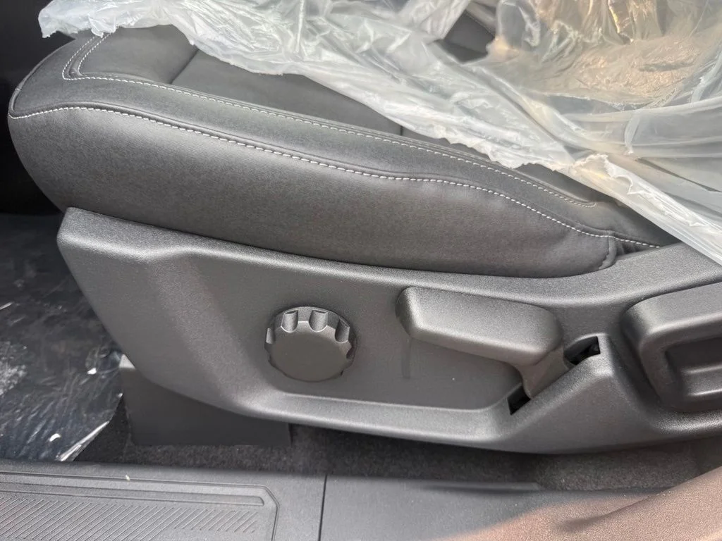 New 2026 Avalanche Gray Ford Big Bend® image 16