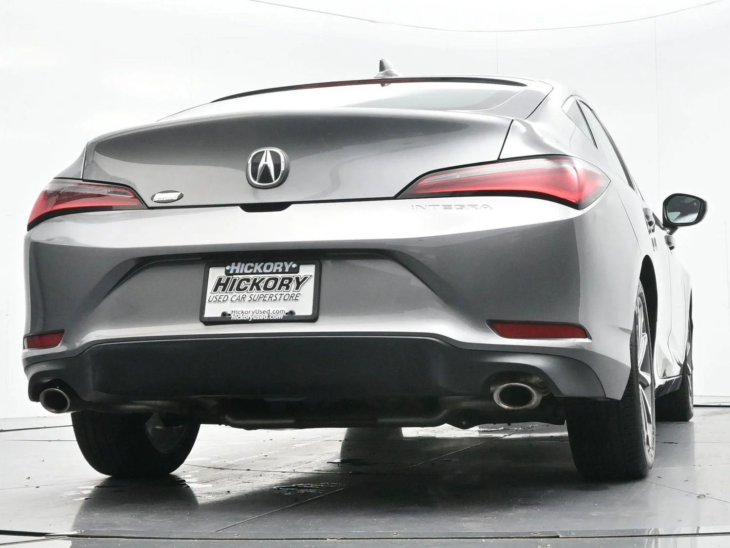 Used 2023 Liquid Carbon Metallic Acura Base image 40