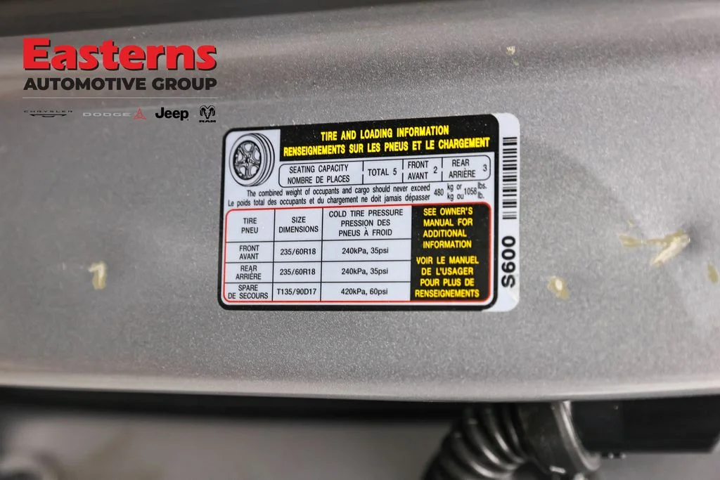 Used 2023 Silver Hyundai SEL image 34