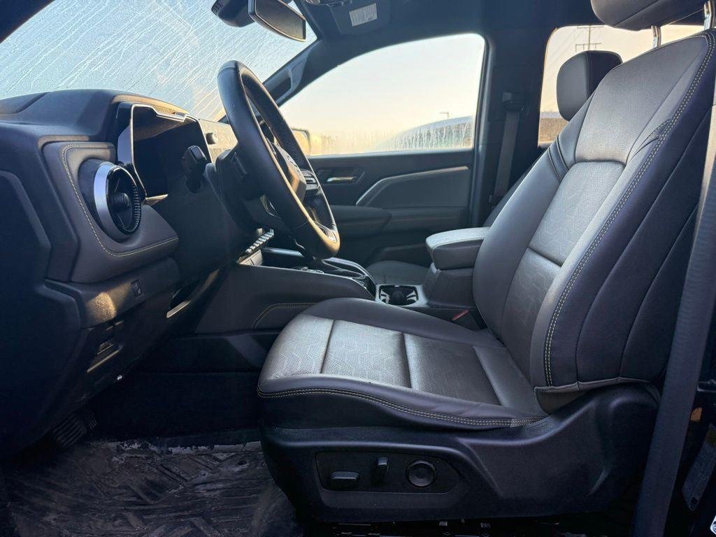 Used 2023 Black Chevrolet ZR2 image 3