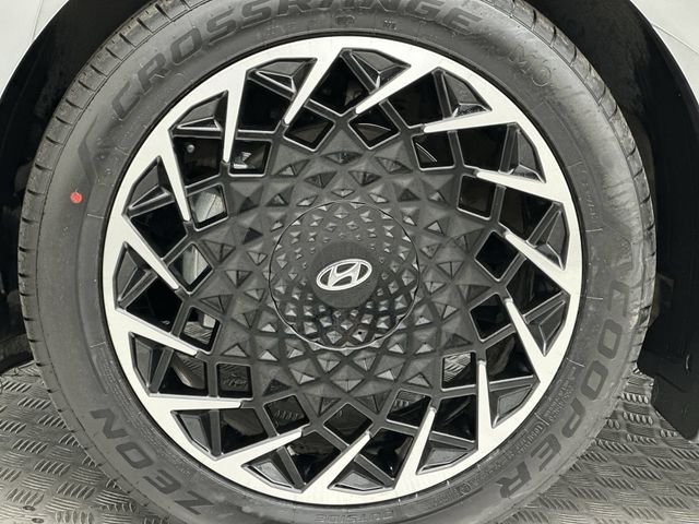 Certified Used 2024 Gold Hyundai Limited image 10