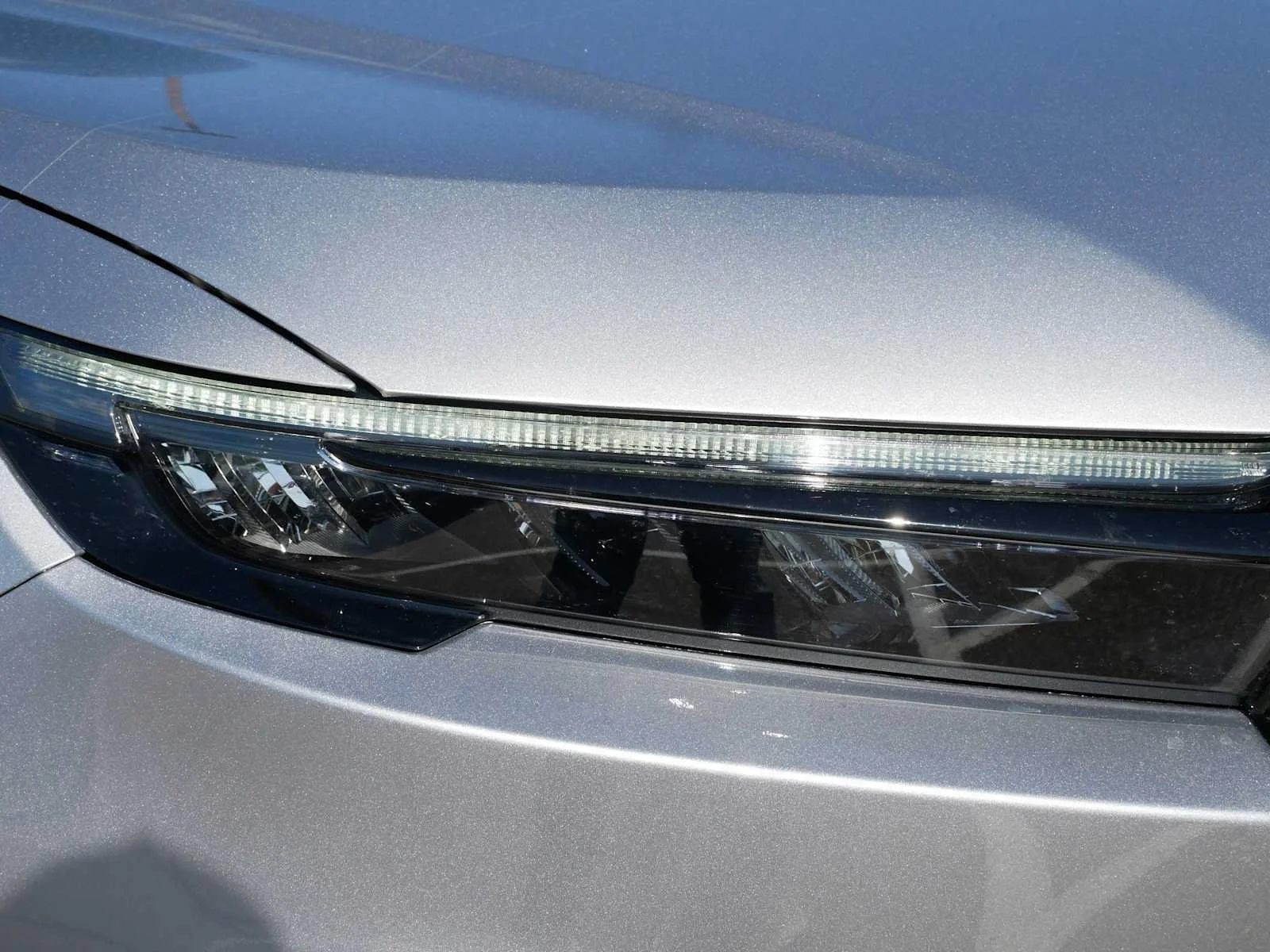 Certified Used 2024 Lunar Silver Metallic Honda Sport Touring image 52