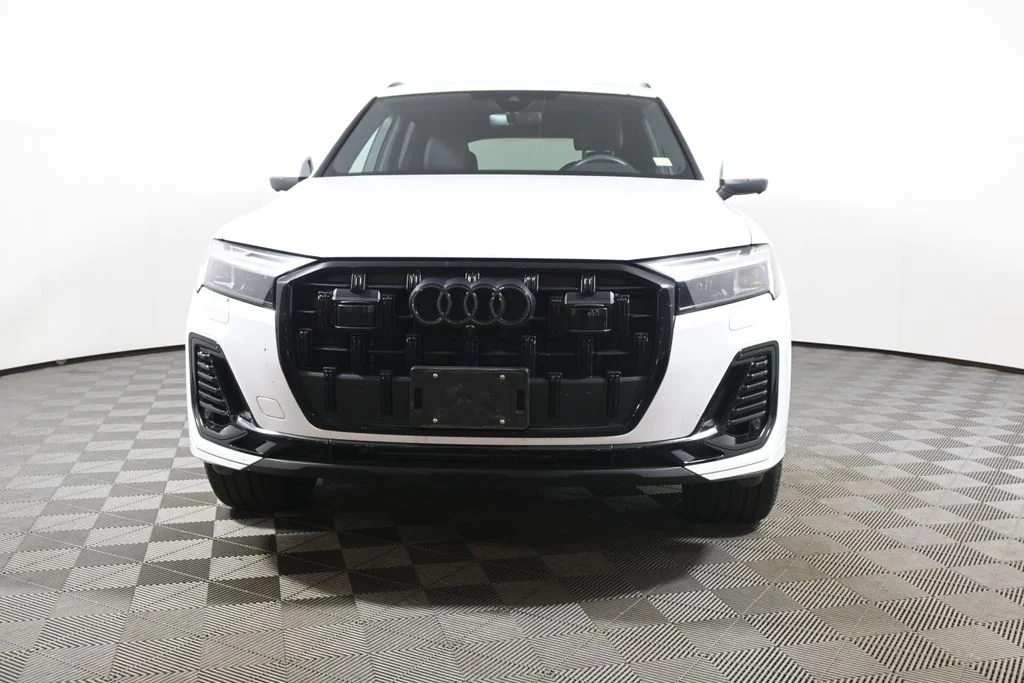 Used 2025 White Audi 45 Premium Plus image 10