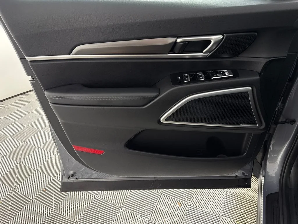 Used 2025 Silver Kia LX image 10