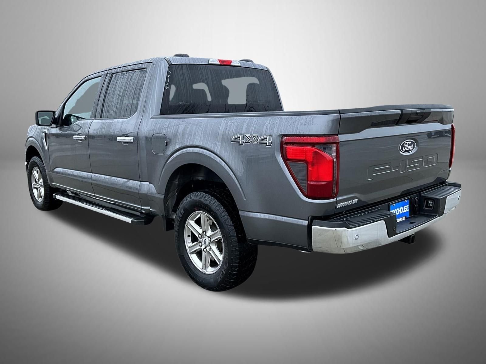 Used 2025 Gray Ford XLT image 7